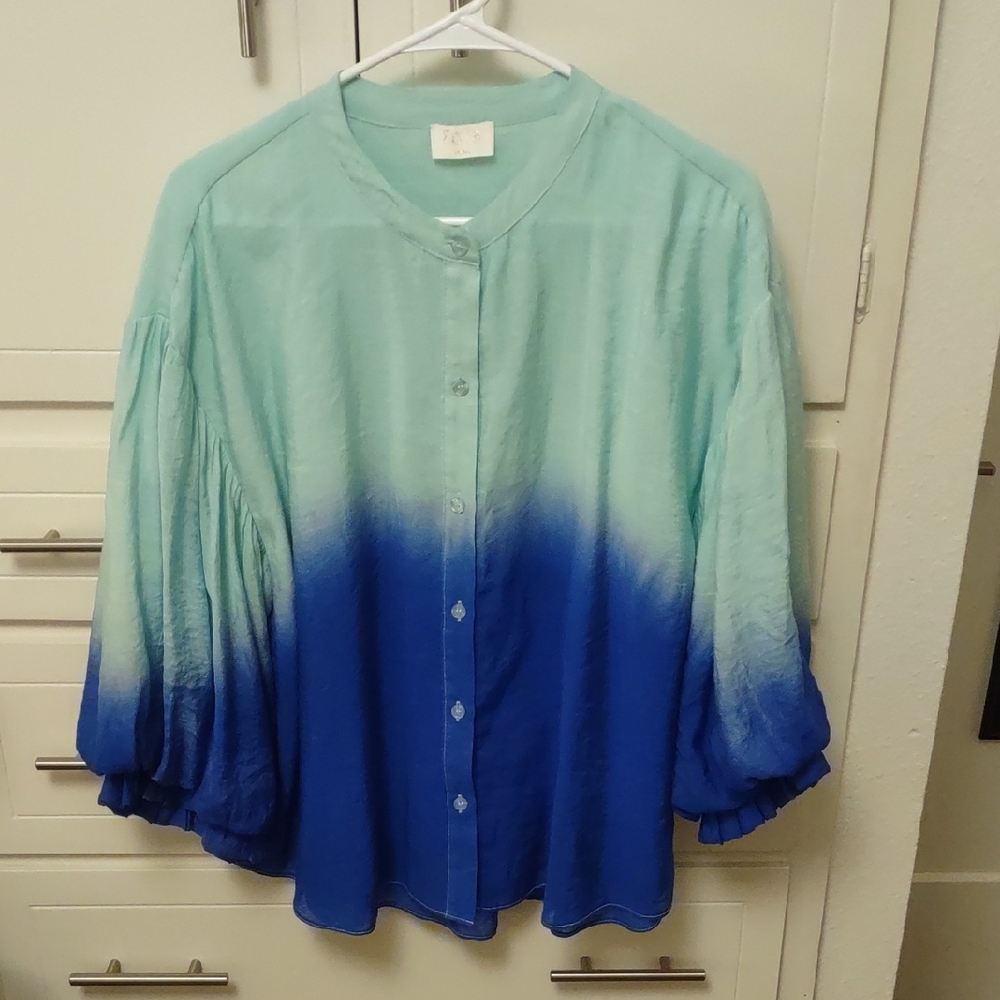 Fate Blue Ombre Women's Top